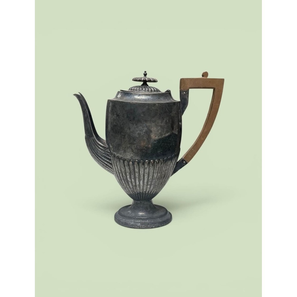 Walker and Hall Sheffield Silverplate Coffee Tea Pot Antique Edwardian 1890-1910